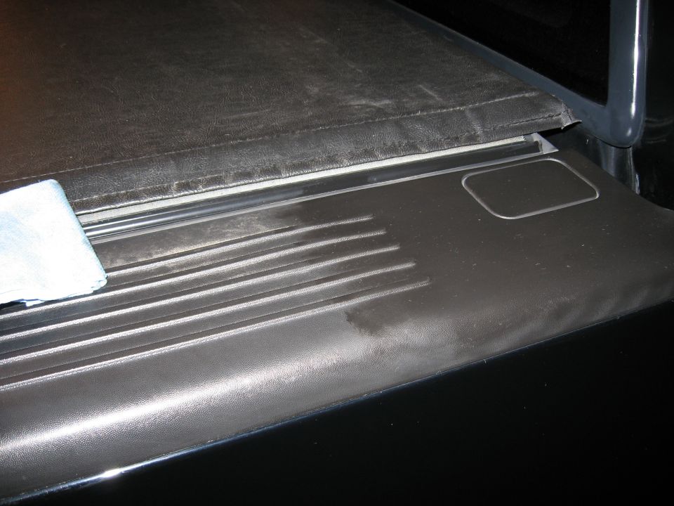 Turtle Wax ICE side by side on the bed rails.
