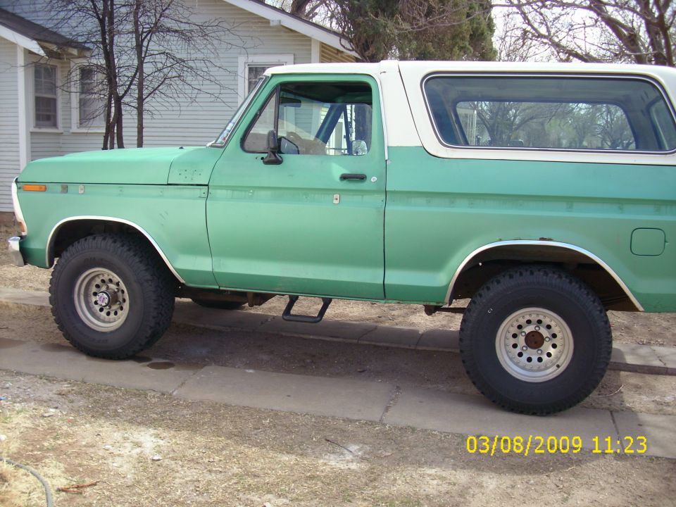trim stripped off new steps and new 33s still no where near done