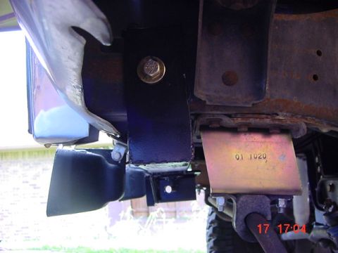 1986 Ford Bronco - side shot of mount