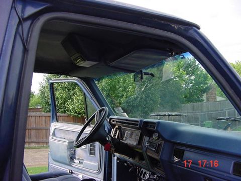 1986 Ford Bronco - overhead console