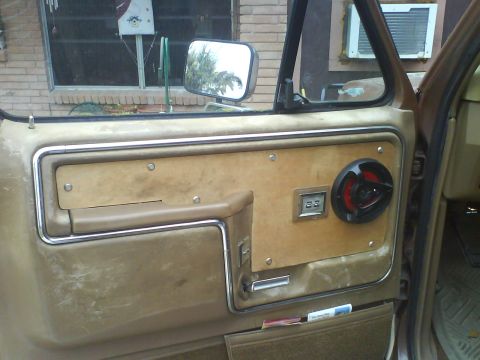1986 Ford Bronco - Took The Eddie Bauer Cloth Incerts And Custom Made Wood