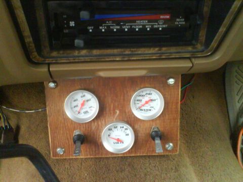 1986 Ford Bronco - Gauge Cluster.