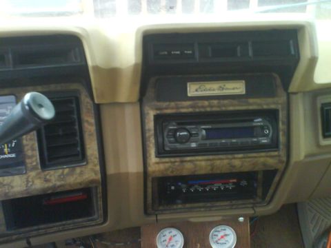 1986 Ford Bronco photo
