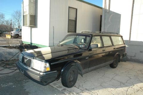 1987 Volvo 240 photo