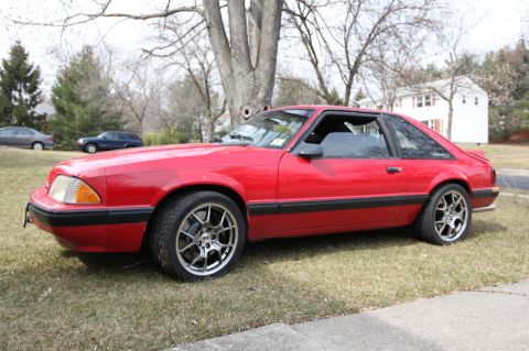 1990 Ford Mustang photo