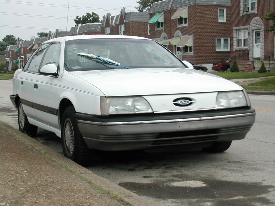 1988 Ford Taurus “Snowball”