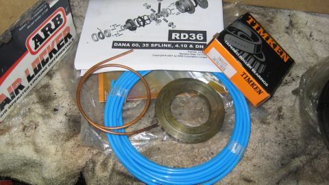 1978 Ford Bronco - ARB Air Locker kit and Timken tapered roller bearings for a Dana 60 differential are laid out with installation instructions.