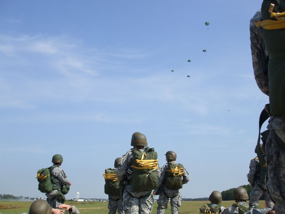 Jump from a Blackhawk @ Ft. Lee, VA