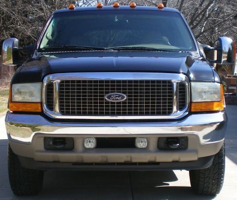2002 Ford Excursion photo