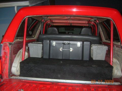 1985 Ford Bronco - one last shot with tools and such packed back in...