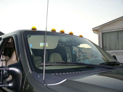 2000 Ford Excursion - 03 super duty roof lights