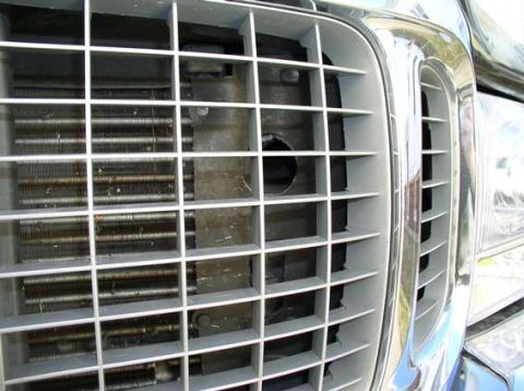 2000 Ford Excursion - Zoo-Dad ram air mod