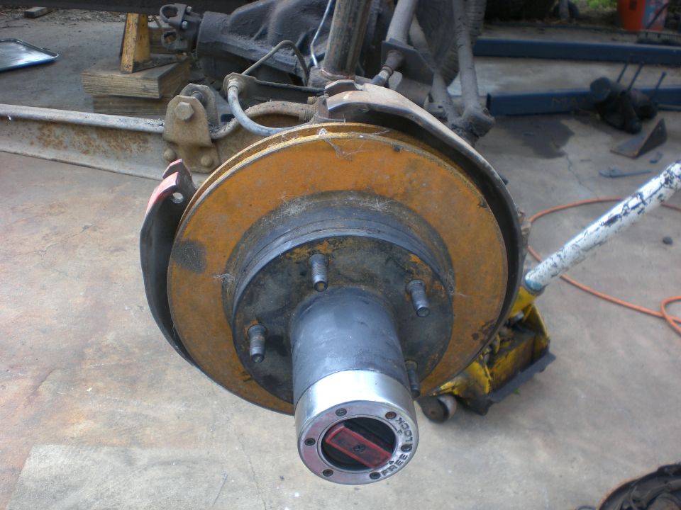 Together with the chevy 1/2t backing plate. Early drum spindle and late disc and hub. If usinf the warn style hub lock (i.e. warn, MM, superwinch etc.) you will need to leave the small axle snap ring off. If using the original dana/spicer hub locks you will need to use a bolt and washer in the end of the axle. If you position the backing plate this way the brake hose is close to the upper ball joint nut ford drum spindle with chevy 1/2t backing plate. If you position the backing plate this way the brake hose is close to the upper ball joint nut