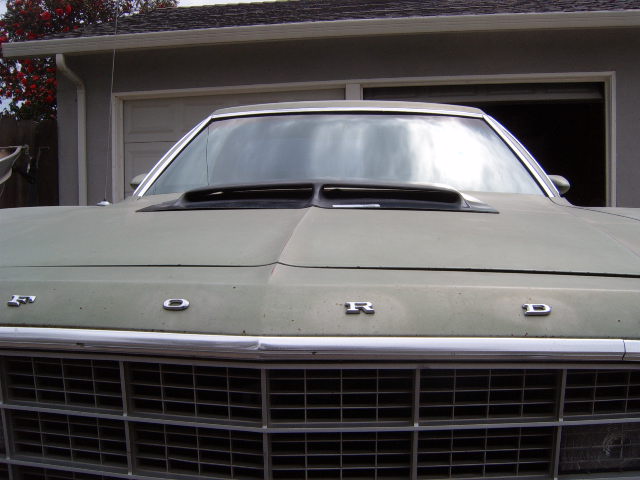 1973 Ford Ranchero front view with grille and hood scoop