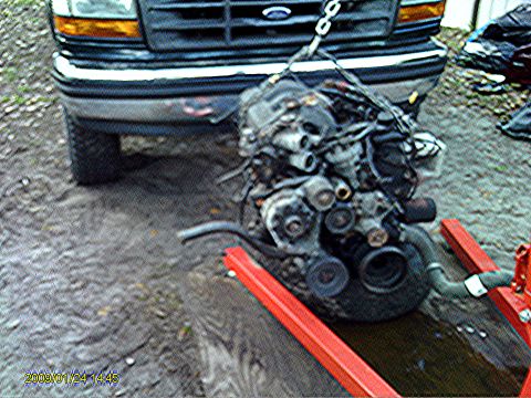 1992 Ford Bronco - had to pull it......so the fun begins