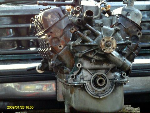 1992 Ford Bronco - kinda clean, rest will come off with a wire wheel