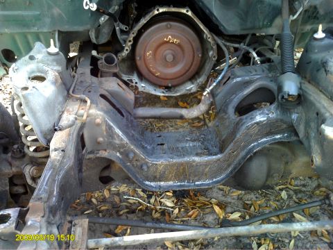 1992 Ford Bronco - i got globs apon globs of crap off here, degreaser and a wire brush will get the rest
