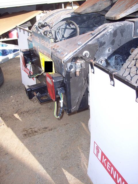 1981 Kenworth W900A - Hitch