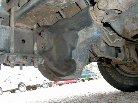 1983 Ford Bronco - Dana 50IFS axles can be differentiated from D44IFSs by the "50" cast into the third member, and the leaf spring suspension. Some…