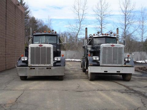 1982 Peterbilt 359 photo