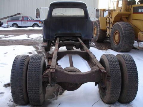 1965 Ford F-800 photo