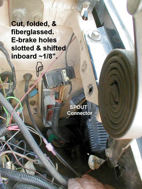 1983 Ford Bronco - This shows how I mounted the '95 computer in the '82 body.