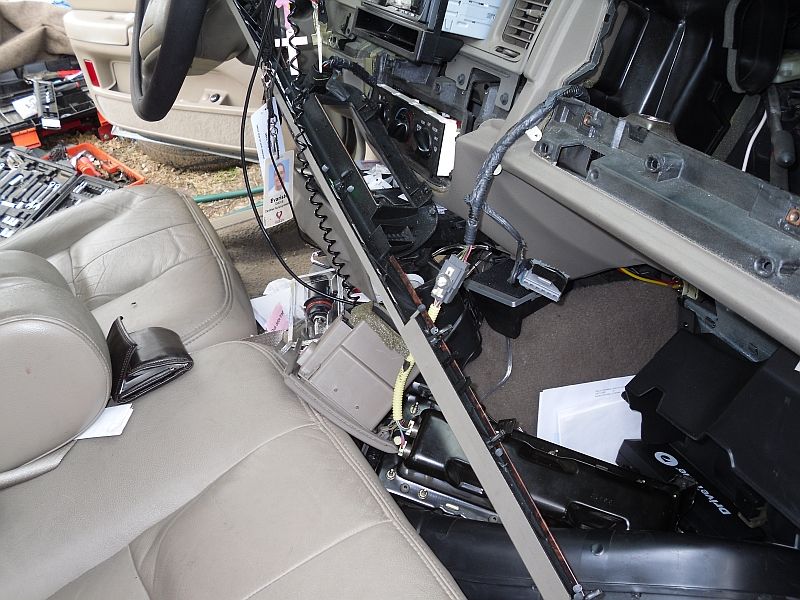 2004 Mercury Marquis interior with dashboard disassembled, showing wiring and components