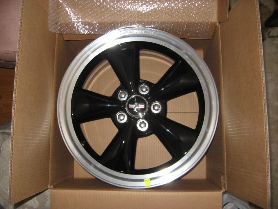 New wheel with the wheel nuts