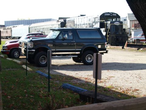 1993 Ford Bronco photo