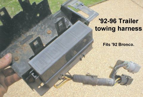 1983 Ford Bronco - SOLD Trailer towing harness & relay box for '92-96 F-series & '92 Bronco. Relays included but not tested. '93-96 Broncos have 4WABS and the…