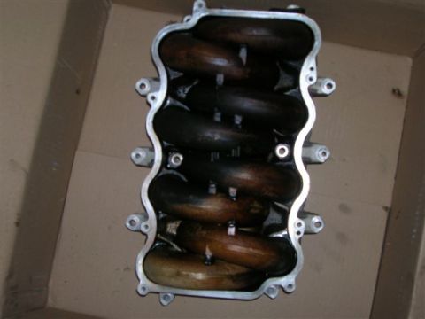 1998 Ford Mustang - Lower intake, top