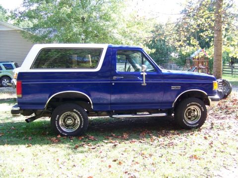 1990 Ford Bronco photo