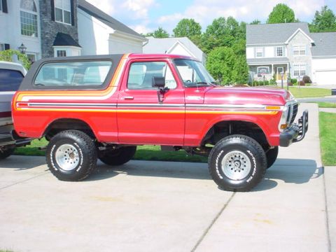 1979 Ford Bronco - Disco lifted