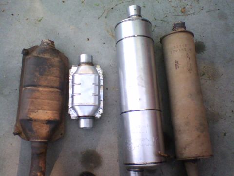 1981 Ford Bronco - The new versus the old. I had to cut the old exhaust off with a hacksaw. Nothing hard, just time consuming and tiring. The size difference…