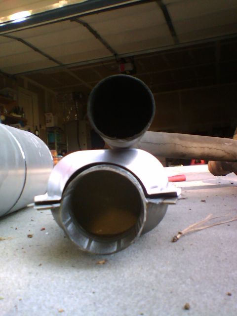 1981 Ford Bronco - A size comparison between the old and the new exhaust. Old = 1 7/8" (2.76 square inches) New = 2 1/2" (4.90 square inches) A 77% increase i…