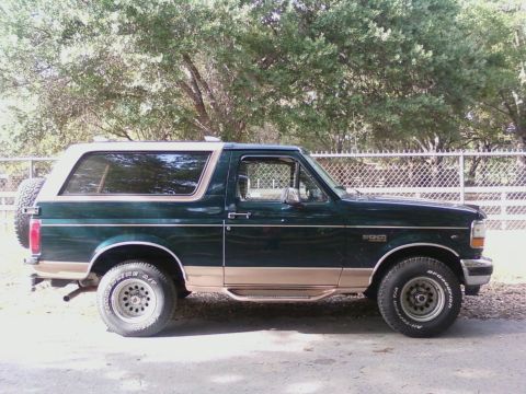 1995 Ford Bronco photo