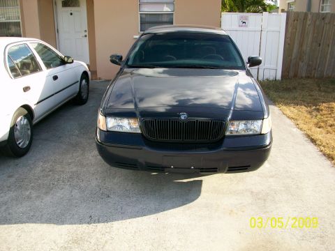 1999 Mercury Grand Marquis photo