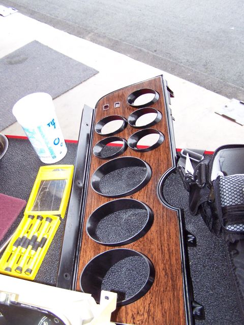 1973 Ford Ranchero - GT's and Squires got this wood grained instrument cluster surround
