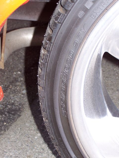 1973 Ford Ranchero - rear tires are 255/35-ZR20 NEXEN 3000