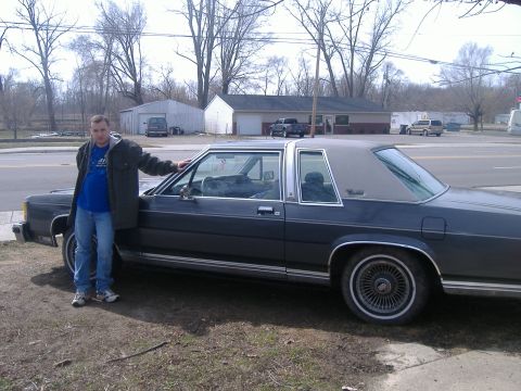 1985 Ford LTD Crown Victoria