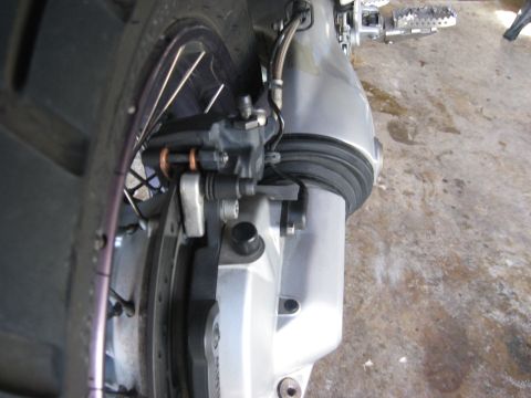 2004 BMW R1150GS ABS Adventure - New rear pads from Beemer Boneyard.