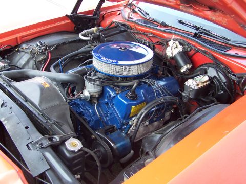 1973 Ford Ranchero - engine bay; 393 Cleveland stroker, 10.5:1 Probe forged pistons, Scat stroker steel crank & Scat i-beam steel rods, CompCams custom Hyd roll…