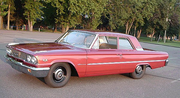 1963 Ford Galaxie “Boxtop”