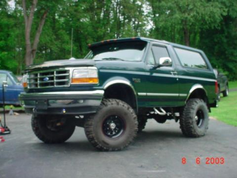1995 Ford Bronco photo