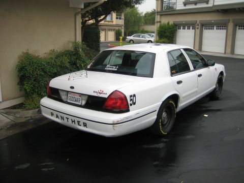 2001 Ford Crown Victoria photo