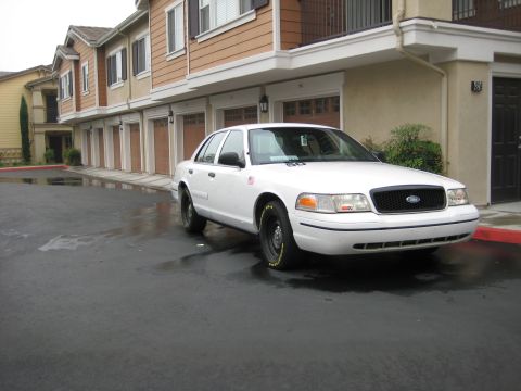 2001 Ford Crown Victoria photo