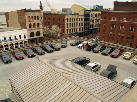2003 Mercury Marauder - Picture courtesy of MM.net member N40GL.