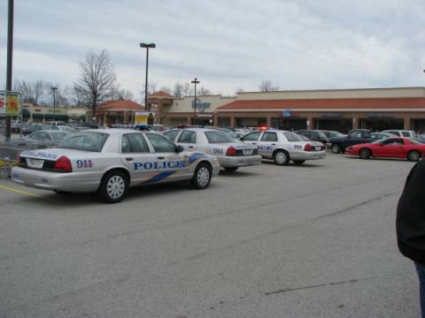 2003 Mercury Marauder - Picture courtesy of MM.net member Hack Goby. Part of our police escort.