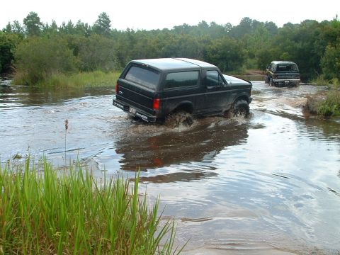 1995 Ford Bronco - deep water