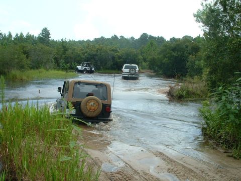 1995 Ford Bronco - heep going...